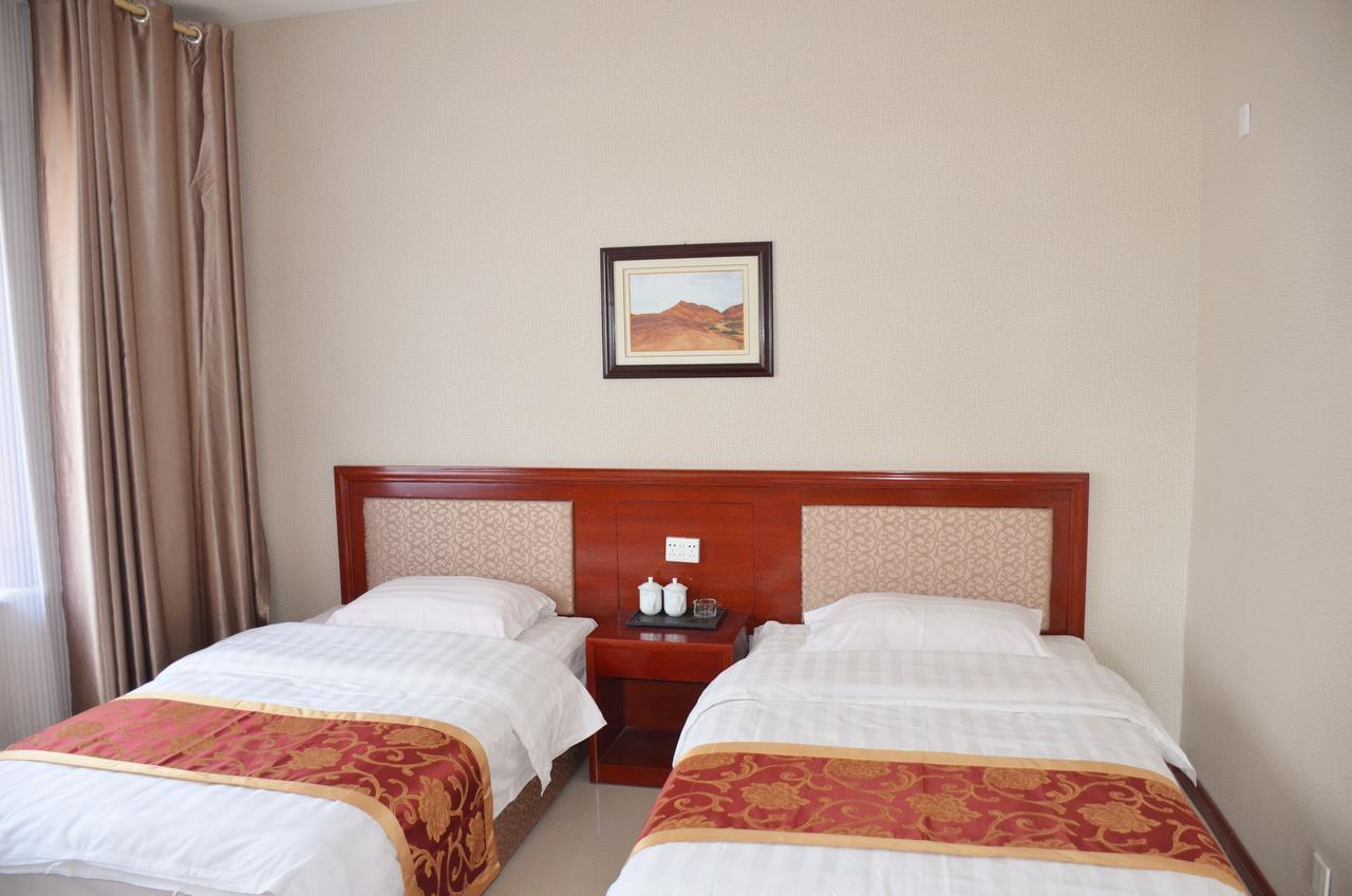 The Silk Road Travelers Hostel Zhangye Luaran gambar